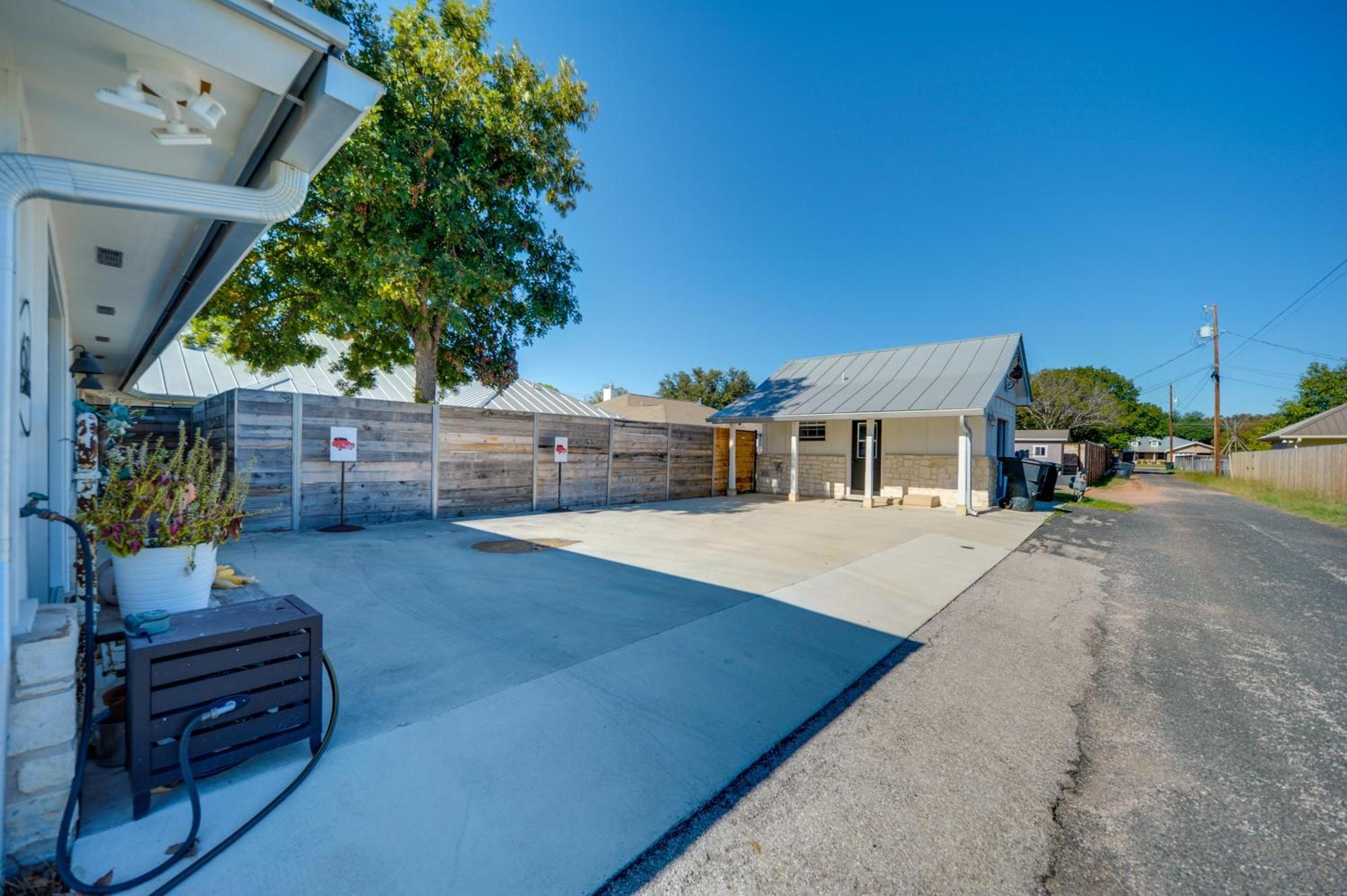 Fredericksburg Regan Cottage With Hot Tub! ภายนอก รูปภาพ